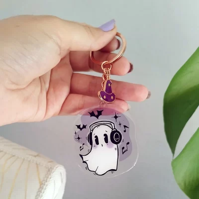 Kawaii Boo: Dancing ghost keychain