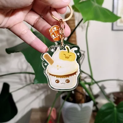 Halloween Bakery: Pumpking Spice cupcake keychain