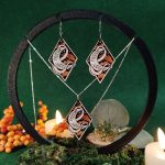 smaug, el hobbit collar de madera (copia)