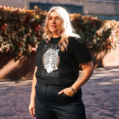 Camiseta Medusa - Petrify the patriarchy