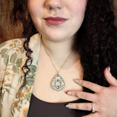 witchcraft autumn serpent collar y pendientes de madera (copia)